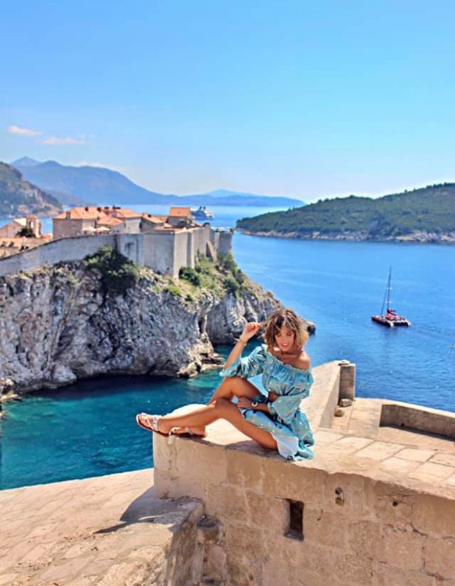 Travel on the road : costa dei Balcani