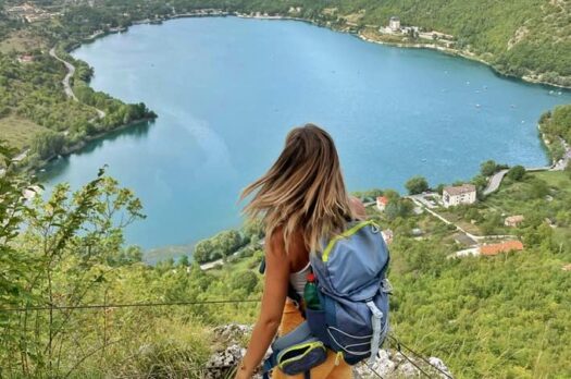 Abruzzo: un rifugio in cui dormire, lago di Scanno e lago di San Domenico